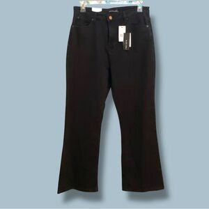Black Tape Maya High Rise Relaxed Flare Jeans Black Wash Size 31 NWT